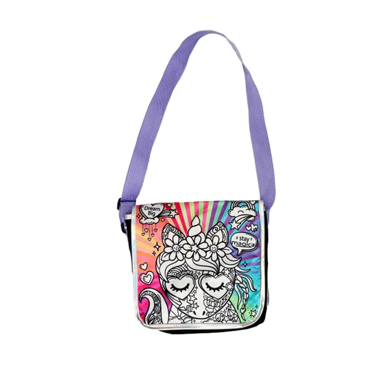 Conas Málaí Péinte Crossbody Clóite a Meaitseáil le héadaí